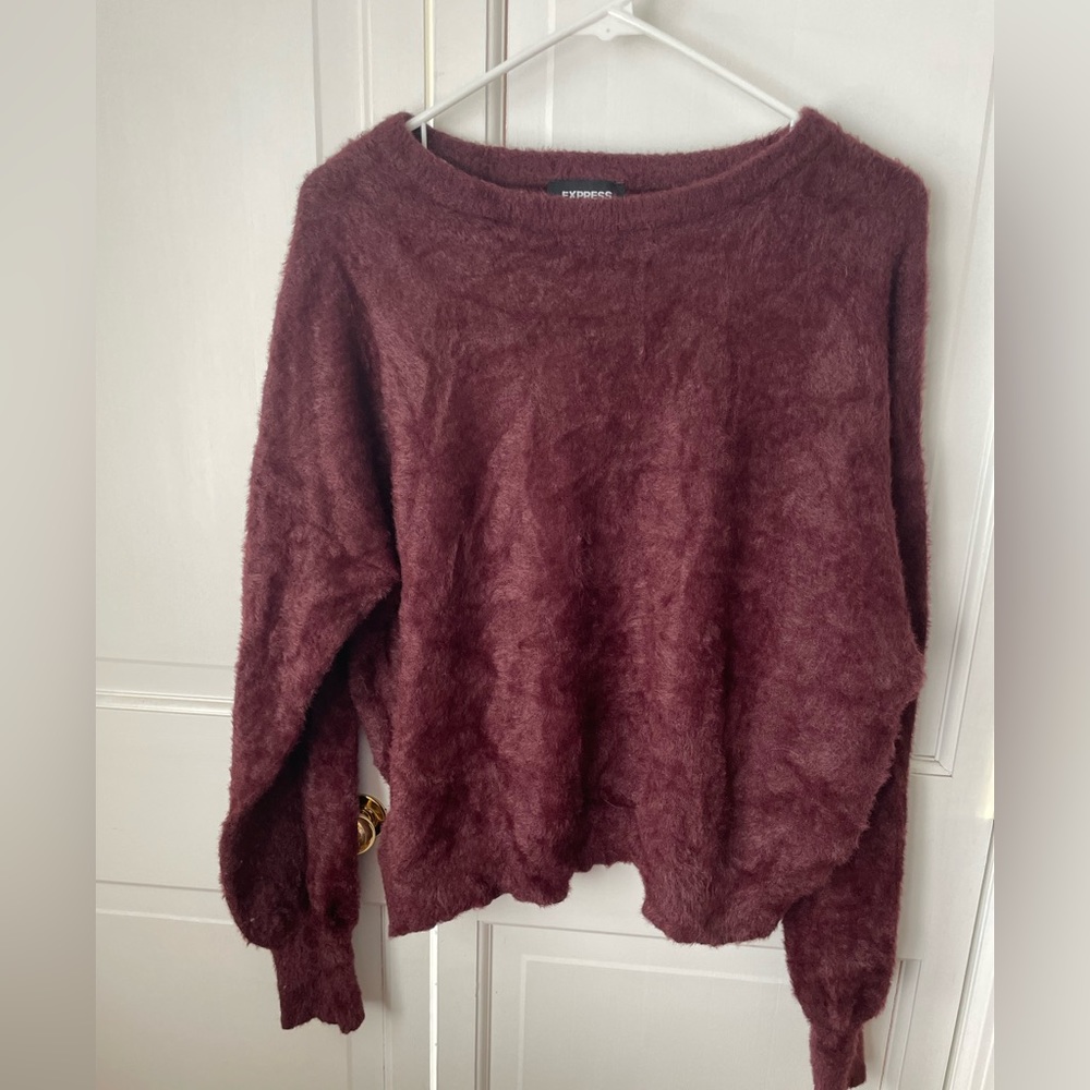 Women’s sweater